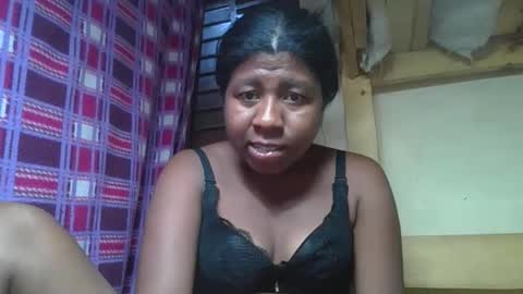 Snapshot of murielleee chatting on 16, 3, 2026 murielleee online show from 16, 3, 2026
