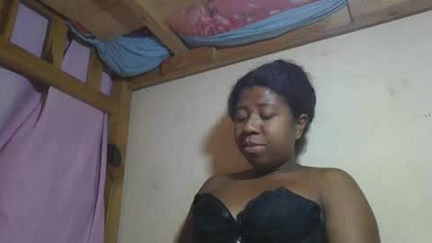 Snapshot of murielleee chatting on 29, 3, 2026 murielleee online show from 29, 3, 2026