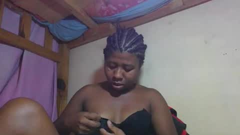 Snapshot of murielleee chatting on 30, 3, 2026 murielleee online show from 30, 3, 2026