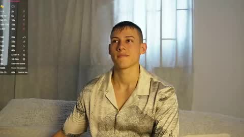 muscle_king_cum online show from 17, 11, 2025