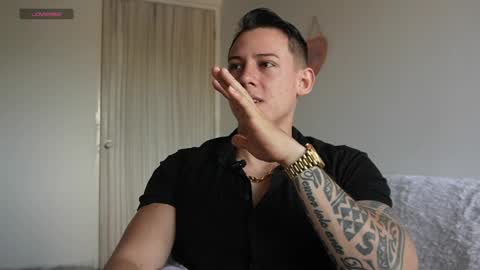 Snapshot of muscle_king_cum chatting on 2, 6, 2026 muscle_king_cum online show from 2, 6, 2026