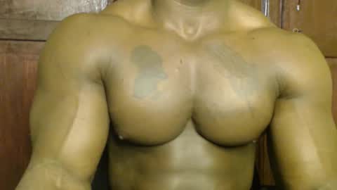 musclegod23 online show from 22, 9, 2025