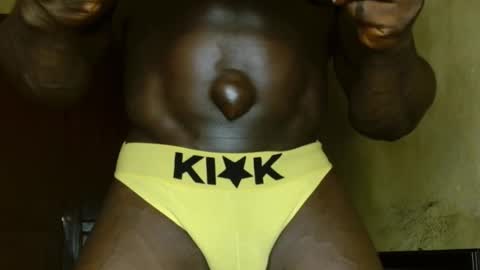 musclegod23 online show from 18, 3, 2026