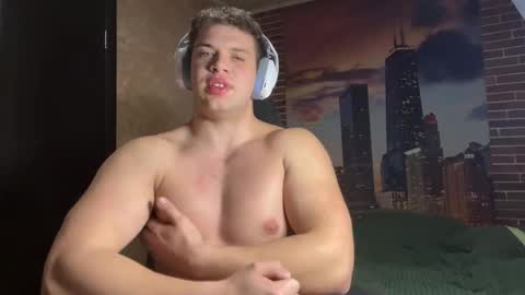 Snapshot of musclephantom chatting on 19, 4, 2026 Egor online show from 19, 4, 2026