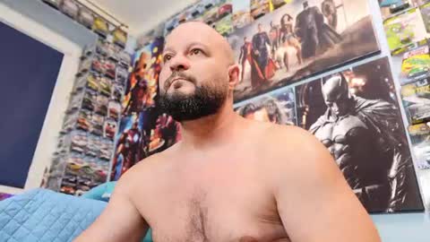 Snapshot of muscular_bear chatting on 9, 7, 2026 Chris online show from 9, 7, 2026