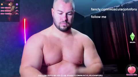 Snapshot of muscularjohnforu chatting on 1, 10, 2025 click icon for peach online show from 1, 10, 2025