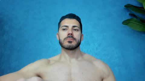 Snapshot of muscularmaster chatting on 22, 4, 2026 muscularmaster onlyfans online show from 22, 4, 2026