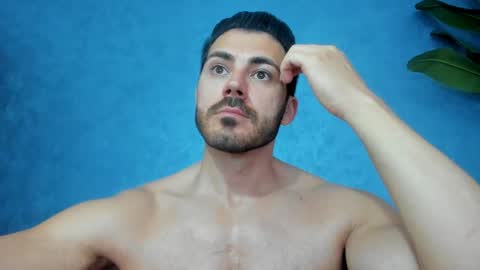 Snapshot of muscularmaster chatting on 2, 5, 2026 muscularmaster onlyfans online show from 2, 5, 2026