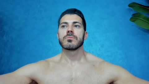 Snapshot of muscularmaster chatting on 25, 5, 2026 muscularmaster onlyfans online show from 25, 5, 2026