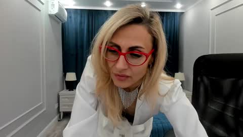 Diana online show from 24, 1, 2025