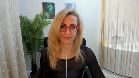 Diana online show from 7, 2, 2025