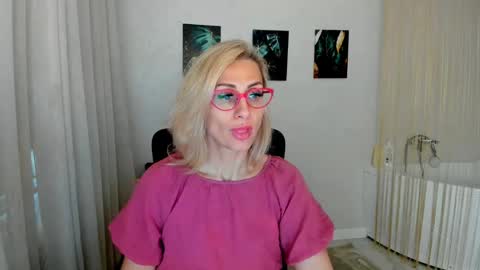 Snapshot of museofstage chatting on 13, 5, 2026 Diana online show from 13, 5, 2026