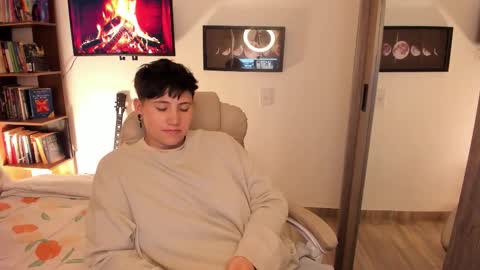 VALENTINA Luna  online show from 18, 12, 2025