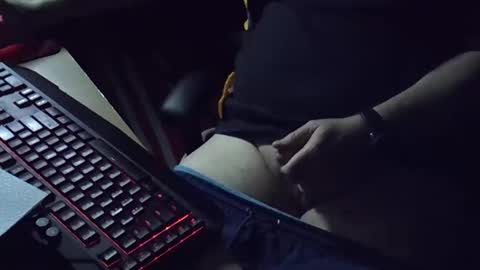 Snapshot of muso44 chatting on 6, 10, 2025 Muso online show from 6, 10, 2025