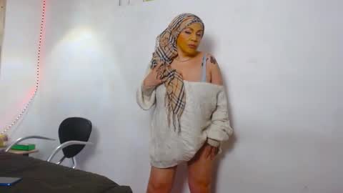 Snapshot of mussa_hott chatting on 2, 12, 2025 Mussa Hott online show from 2, 12, 2025