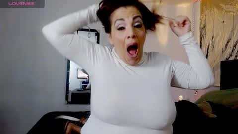 Mussa Hott online show from 12, 4, 2026