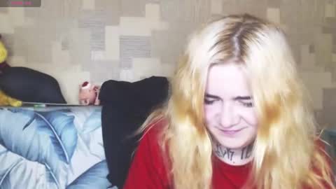 Snapshot of mustardgirl chatting on 19, 6, 2026 ZZ TOP online show from 19, 6, 2026
