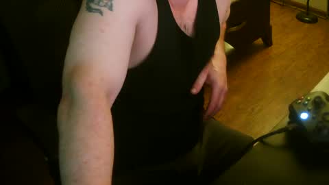 mustenjoyhead79 online show from 2, 10, 2025