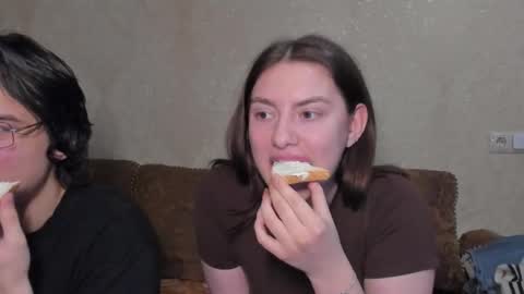 HEY online show from 4, 12, 2025