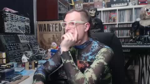 Muziknerd online show from 21, 6, 2026
