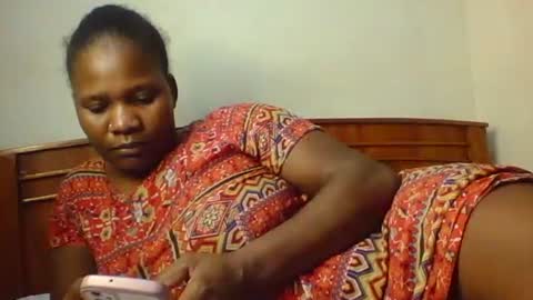 Snapshot of mwekas568403 chatting on 13, 11, 2025 mwekas568403 online show from 13, 11, 2025