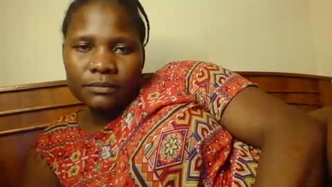 Snapshot of mwekas568403 chatting on 19, 11, 2025 mwekas568403 online show from 19, 11, 2025