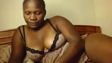 Snapshot of mwekas568403 chatting on 4, 12, 2025 mwekas568403 online show from 4, 12, 2025