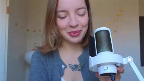  MIA  I will be here Monday Wednesday Thursday Saturday online show from 28, 11, 2025