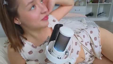  MIA  I will be here Monday Wednesday Thursday Saturday online show from 1, 12, 2025