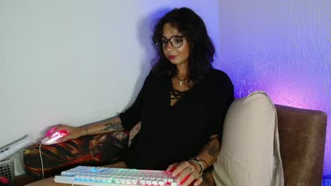 myamillor online show from 4, 4, 2026