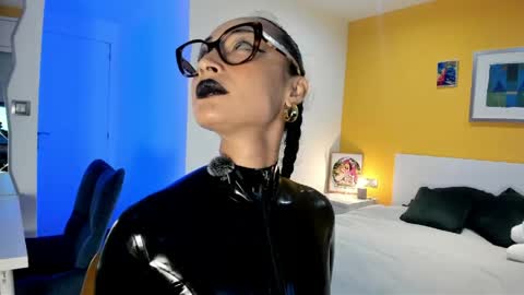 Lola online show from 20, 3, 2026