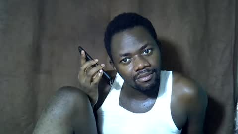 Snapshot of myeeee2 chatting on 9, 8, 2026 ronny online show from 9, 8, 2026