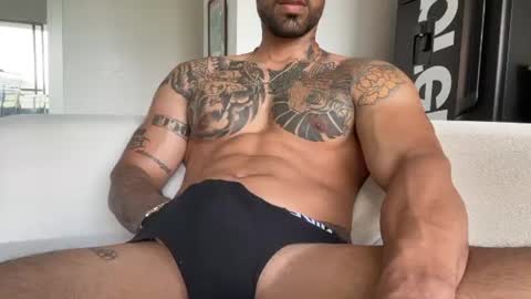 Snapshot of myke_esthetic chatting on 12, 7, 2026 Myke esthetic online show from 12, 7, 2026