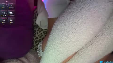 myluvekai online show from 4, 12, 2025