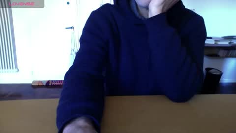 Bi sexy guy lovense hush is on private is open or password show tip if you like. online show from 10, 1, 2026