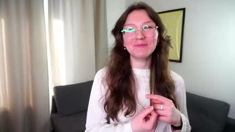 Epsil online show from 16, 4, 2026