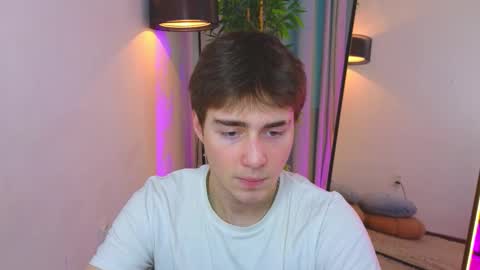 Mickey online show from 3, 3, 2026