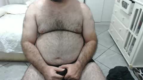 Snapshot of mysterbearmg chatting on 4, 12, 2025 mysterbearmg online show from 4, 12, 2025