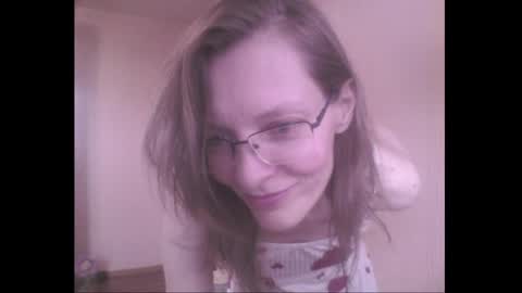 mysterious_blondy online show from 15, 4, 2026