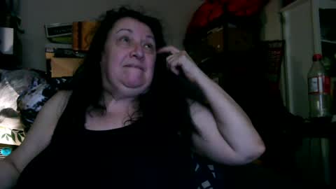 mysteriouswoman18 online show from 2, 8, 2026
