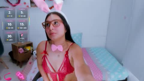 Snapshot of mystery_couple0 chatting on 27, 3, 2026 Mystery couple online show from 27, 3, 2026