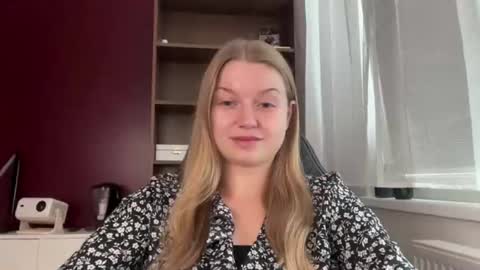 Snapshot of mysteryericax chatting on 7, 7, 2026 Erica online show from 7, 7, 2026