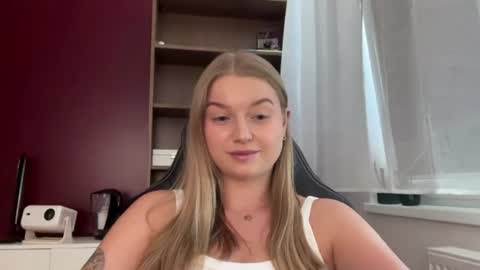 Snapshot of mysteryericax chatting on 14, 7, 2026 Erica online show from 14, 7, 2026
