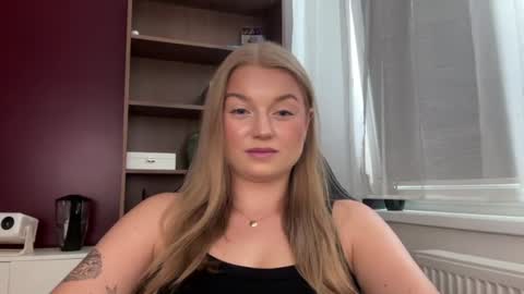 Snapshot of mysteryericax chatting on 15, 7, 2026 Erica online show from 15, 7, 2026