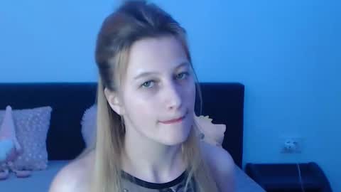 Mystery Girl online show from 26, 3, 2026