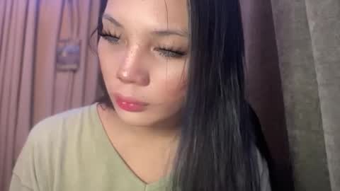 UR GIRL NEXTDOOR online show from 23, 3, 2026