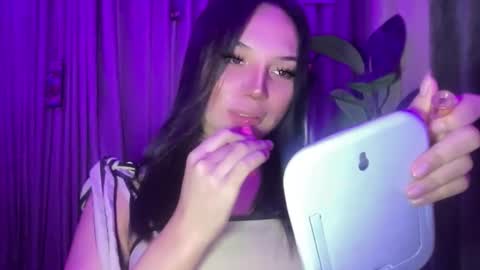 UR GIRL NEXTDOOR online show from 9, 4, 2026