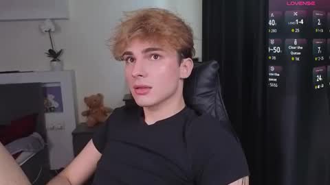 Snapshot of mystic_evan chatting on 5, 7, 2026 Evan Brown online show from 5, 7, 2026