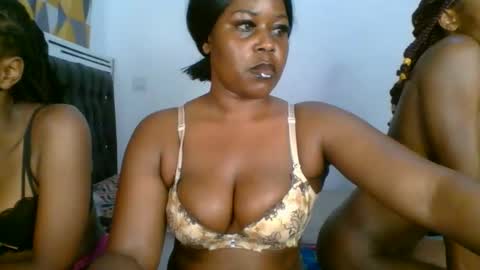 mystic_saucy online show from 11, 10, 2025