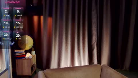 Angeline online show from 30, 3, 2026